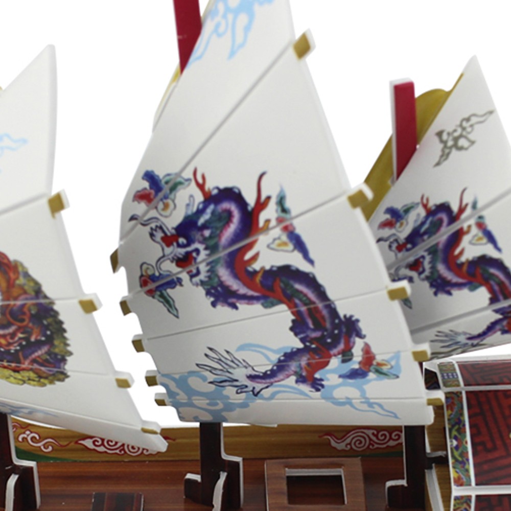 CHINESE DRAGON SAILING BOAT/ 中国龙帆船