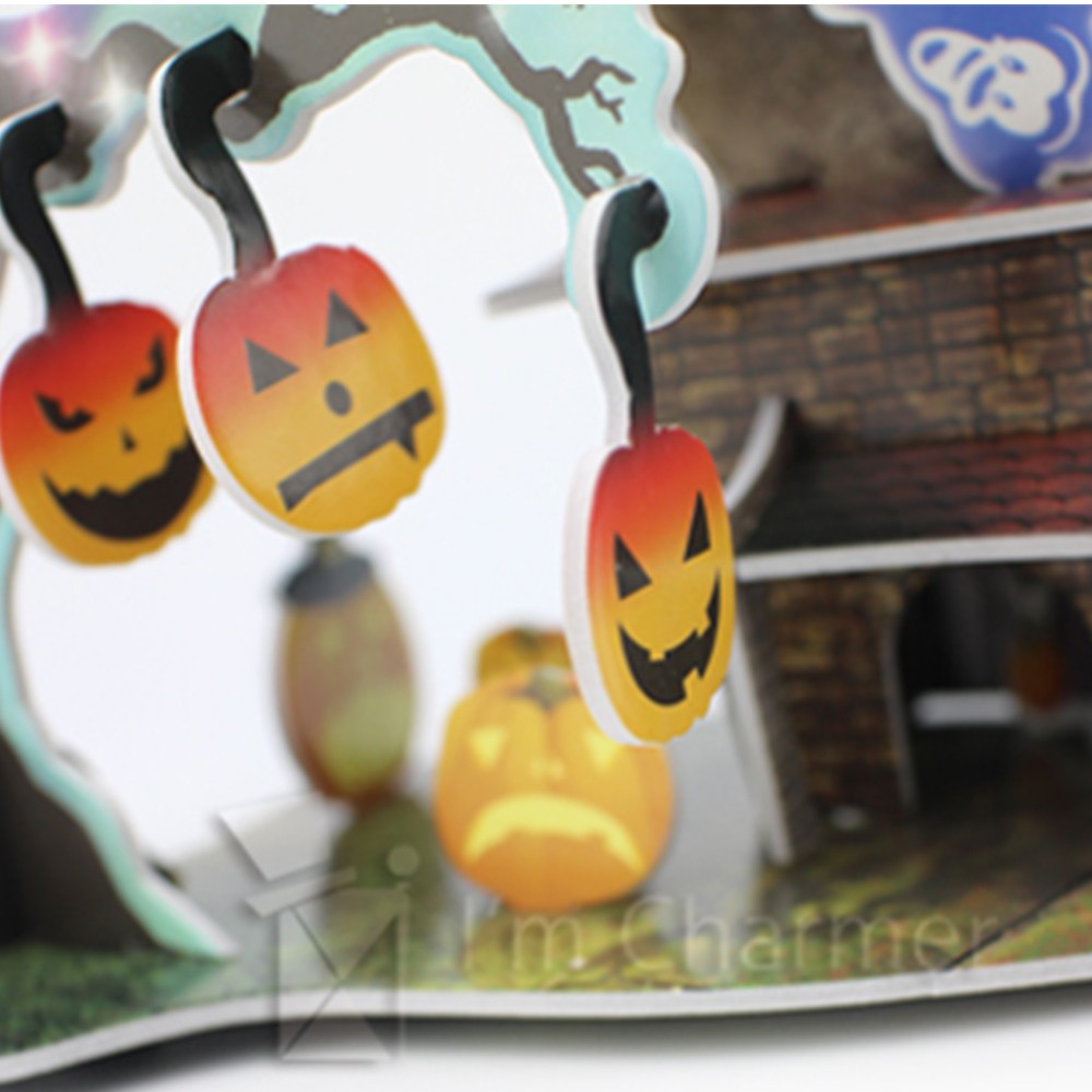 HALLOWEEN TREE HOUSE/ 万圣节书屋