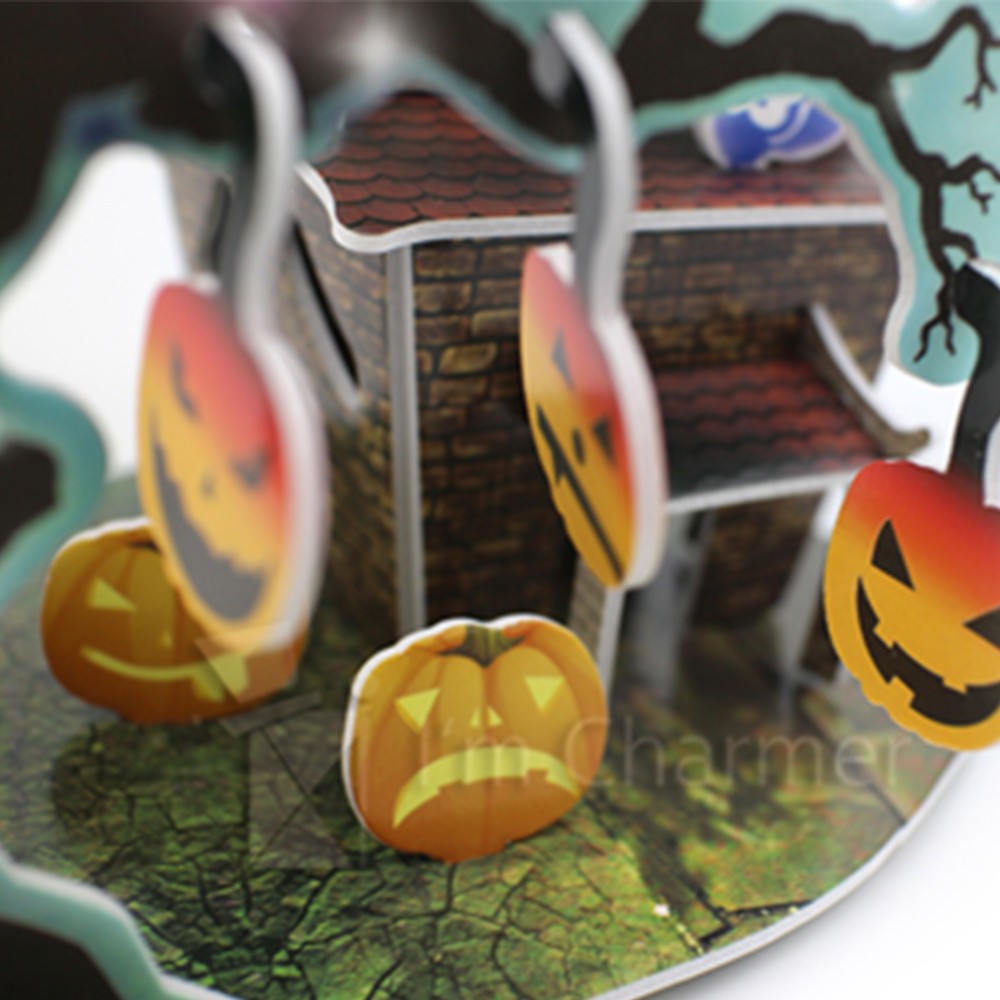 HALLOWEEN TREE HOUSE/ 万圣节书屋