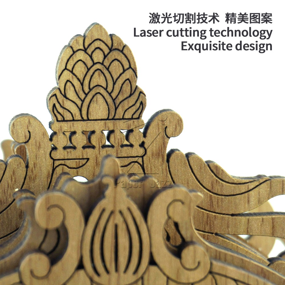 古典圆摆钟  Classical pendulum clock