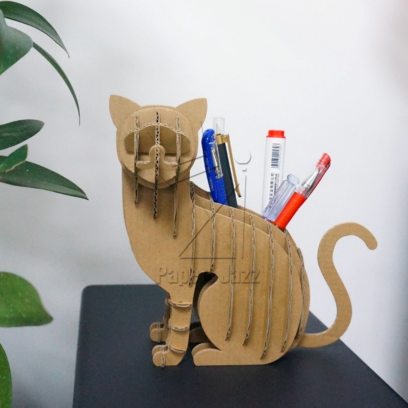 Cat pen holder猫笔筒